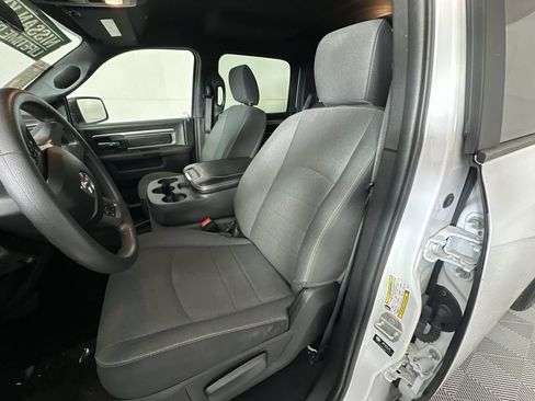 Used 2024 RAM 1500 Warlock AWD/4WD image 11