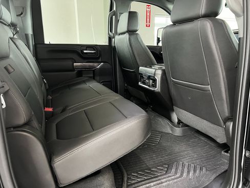 Used 2023 Chevrolet Silverado 2500 LTZ AWD/4WD image 30