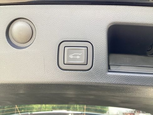 New 2026 Chevrolet Equinox LT w/ Convenience Package II image 14