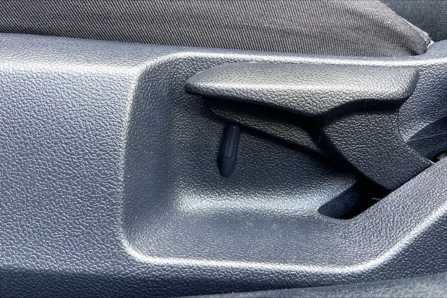 Used 2025 Toyota Camry LE FWD image 34