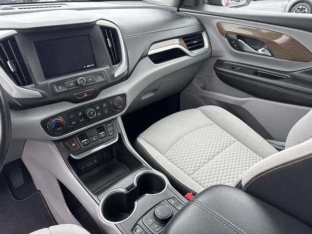 Used 2021 GMC Terrain SLE w/ Driver Convenience Package FWD image 12