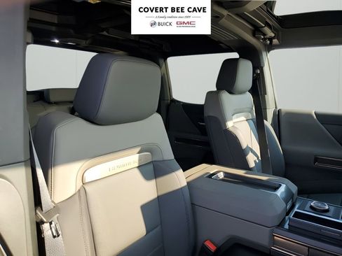 New 2025 GMC Hummer EV 2X w/ LPO, Dark Essentials Package image 14