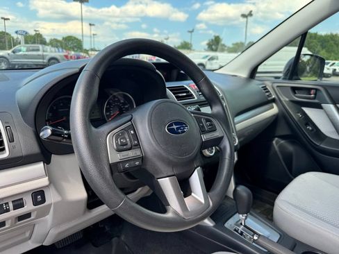 Used 2017 Subaru Forester 2.5i w/ Alloy Wheel Package AWD/4WD image 16