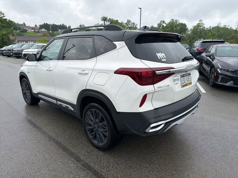 Certified 2022 Kia Seltos Nightfall Edition AWD/4WD image 5