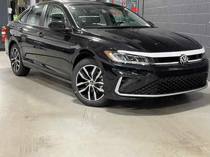 New 2025 Volkswagen Jetta SE
