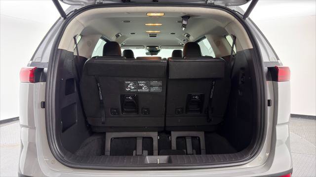 Used 2022 Kia Carnival SX FWD image 17