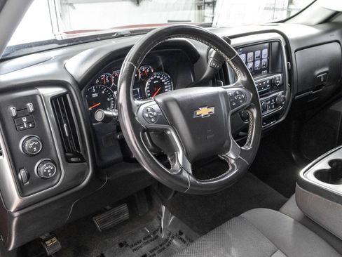 Used 2018 Chevrolet Silverado 1500 LT w/ All Star Edition AWD/4WD image 5