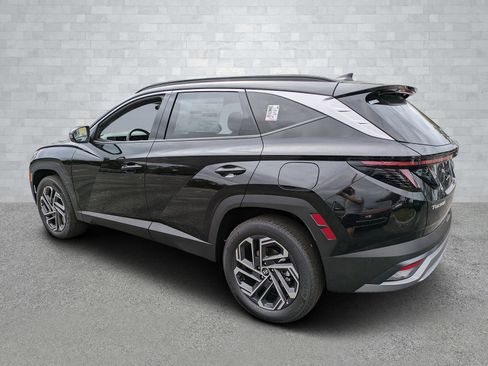 New 2026 Hyundai Tucson Limited image 7