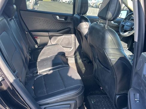 Used 2020 Ford Escape Titanium w/ Titanium Premium Package 2.0 image 14