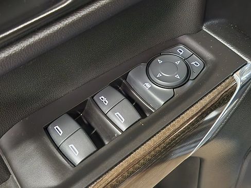 Used 2021 Chevrolet Silverado 1500 LT w/ Texas Edition Plus RWD image 43