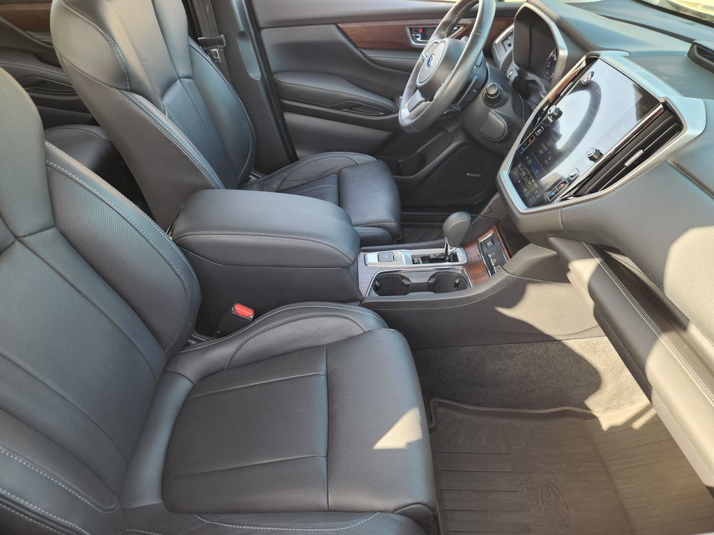 Used 2024 Subaru Ascent Touring w/ Popular Package #2 AWD/4WD image 13
