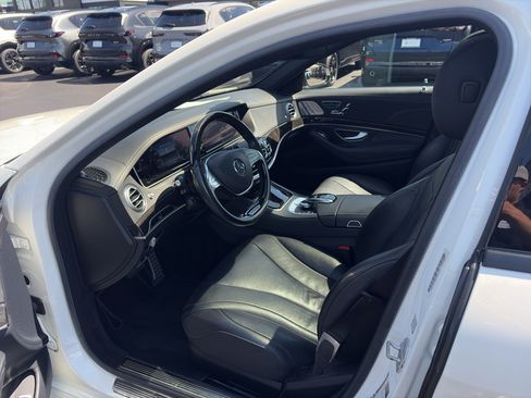 Used 2015 Mercedes-Benz S 550 4MATIC Sedan image 12