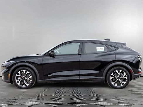 Certified 2025 Ford Mustang Mach-E Select RWD image 10