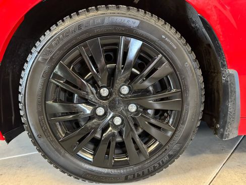 Used 2023 Honda Civic LX image 25