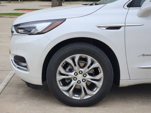 Used 2021 Buick Enclave Avenir w/ Avenir Technology Package image 8