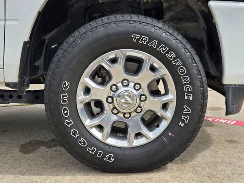 Used 2024 RAM 2500 Laramie w/ Safety Group AWD/4WD image 28