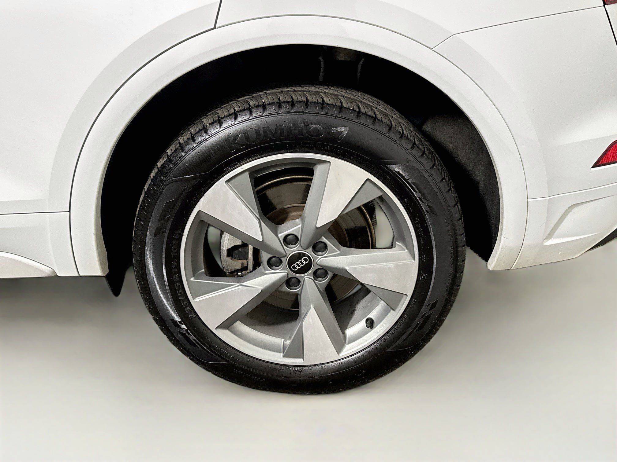Used 2024 Audi Q5 2.0T Premium Plus AWD/4WD image 30