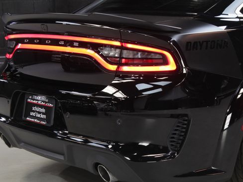 Used 2022 Dodge Charger Scat Pack image 18
