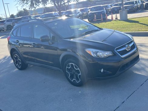 Used 2014 Subaru Crosstrek 2.0i Limited image 2