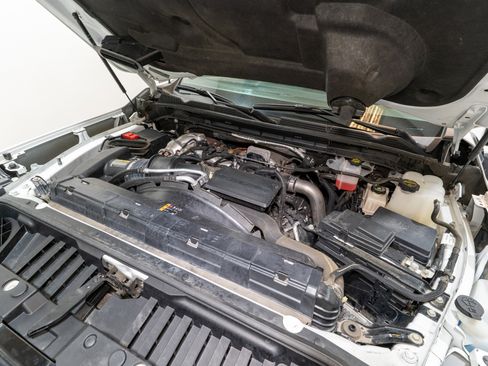 Used 2024 GMC Sierra 2500 AT4 w/ AT4 Premium Plus Package image 36