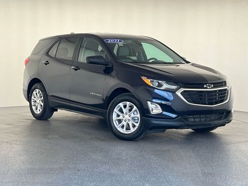 Used 2021 Chevrolet Equinox LS w/ LS Convenience Package image 38