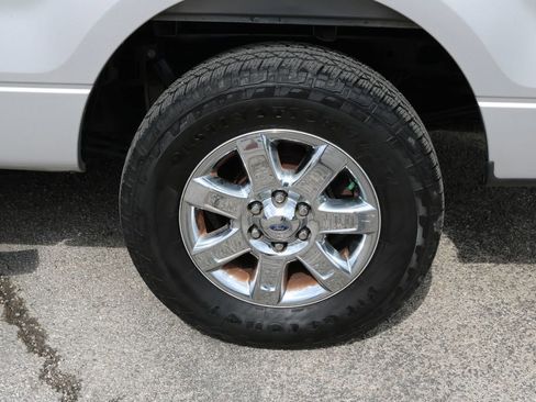 Used 2014 Ford F150 XLT w/ Equipment Group 302A Luxury image 9