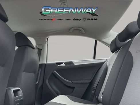 Used 2017 Volkswagen Jetta S FWD image 13