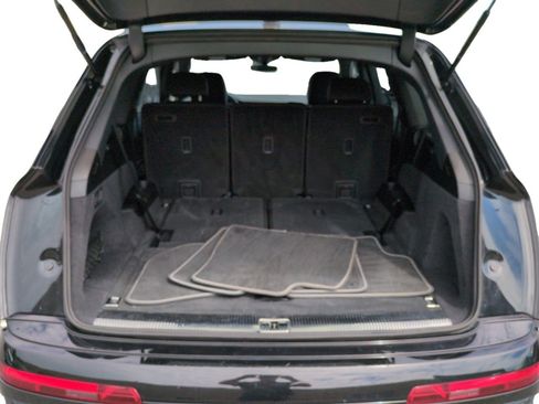 Used 2025 Audi Q7 3.0T Premium Plus AWD/4WD image 26