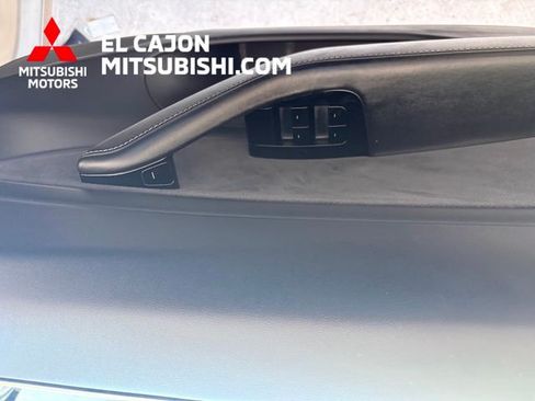 Used 2018 Tesla Model 3 Long Range RWD image 11