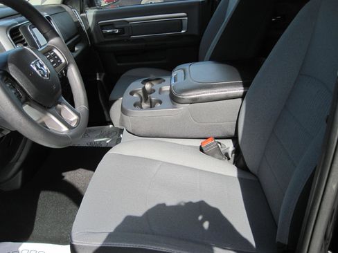 Used 2024 RAM 1500 Classic SLT AWD/4WD image 21