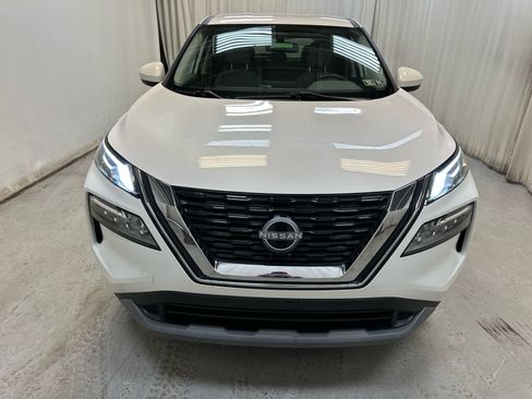 Certified 2023 Nissan Rogue SV image 6