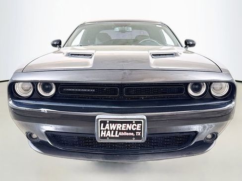 Used 2018 Dodge Challenger SXT w/ Blacktop Package RWD image 2