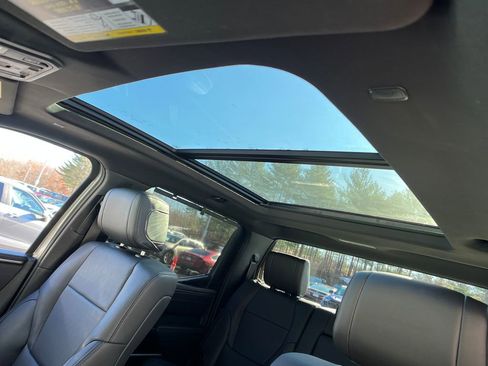 Used 2024 Toyota Tundra Platinum image 21