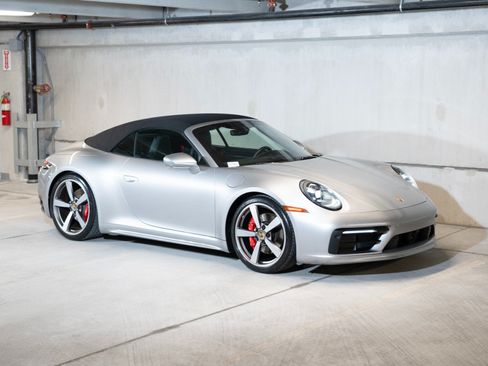 Used 2020 Porsche 911 Carrera S RWD image 7