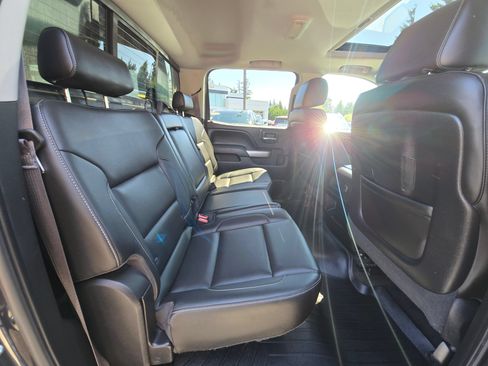 Used 2015 Chevrolet Silverado 1500 LTZ Z71 w/ LTZ Plus Package AWD/4WD image 12