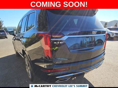Used 2020 Cadillac XT6 Premium Luxury w/ Platinum Package image 3