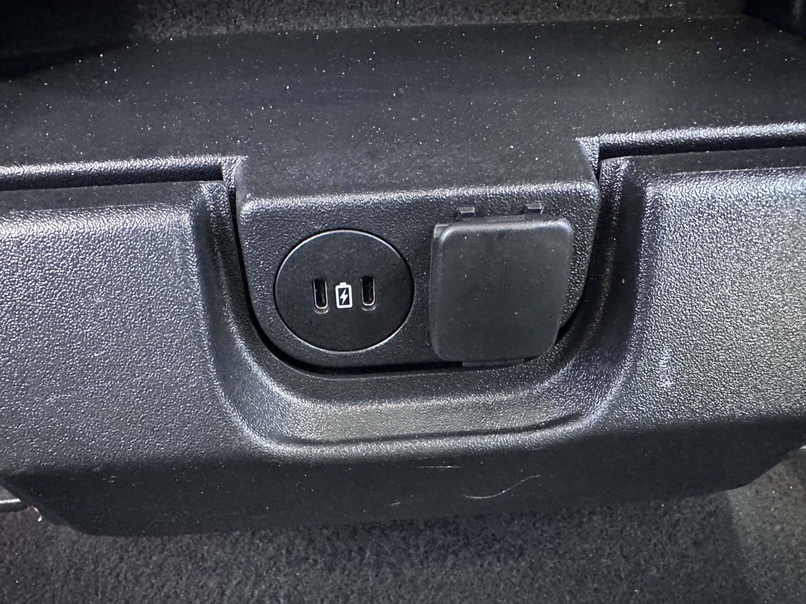Used 2025 Ford F150 XLT w/ Equipment Group 301A Standard AWD/4WD image 14