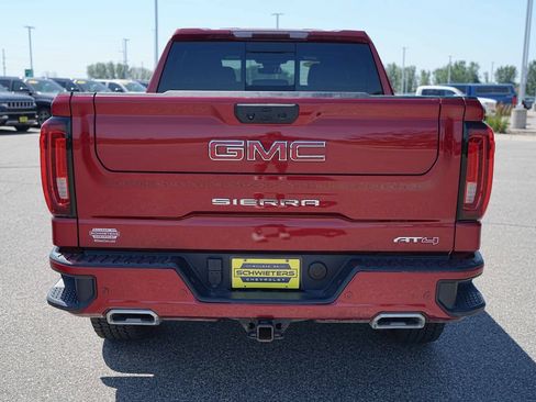 Used 2023 GMC Sierra 1500 AT4 w/ AT4 Preferred Package AWD/4WD image 7