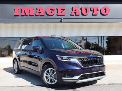 Used 2024 Kia Carnival LX