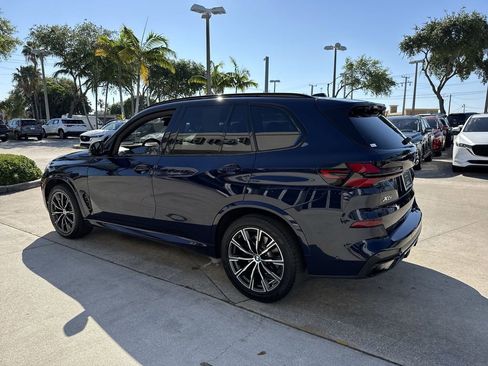 Used 2024 BMW X5 xDrive40i w/ M Sport Package AWD/4WD image 12