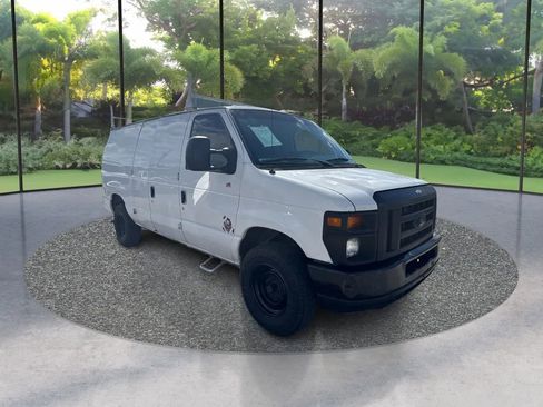 Used 2012 Ford E-250 and Econoline 250 w/ PWR Group RWD image 3