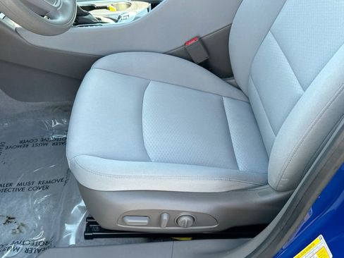 Used 2023 Chevrolet Malibu LT image 19