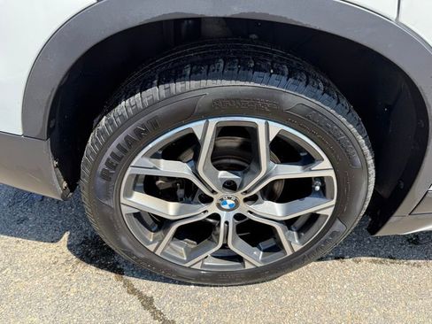 Used 2020 BMW X1 xDrive28i w/ Convenience Package AWD/4WD image 16
