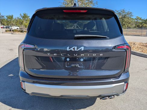 New 2025 Kia Telluride EX image 6