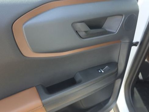 Used 2023 Ford Bronco Sport Outer Banks w/ Tech Package image 17