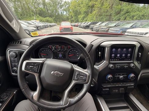 Used 2020 Chevrolet Silverado 1500 RST w/ Rally Edition AWD/4WD image 15