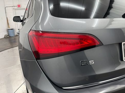 Used 2016 Audi Q5 3.0T Premium Plus w/ Technology Package AWD/4WD image 12