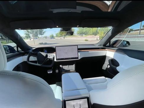 Used 2022 Tesla Model S Standard Range AWD/4WD image 10