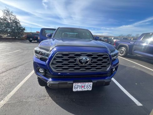 Used 2023 Toyota Tacoma TRD Off-Road image 8
