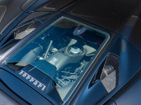 Used 2018 Ferrari 488 Spider RWD image 44